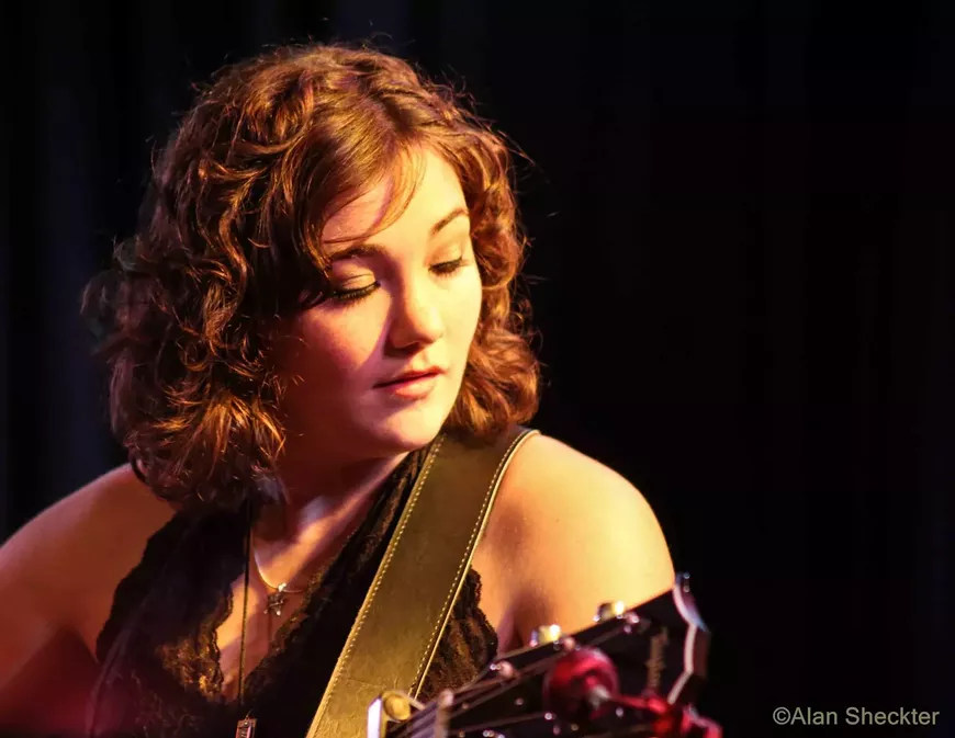 Hannah Jane Kile Featured at Sculpterra Winery