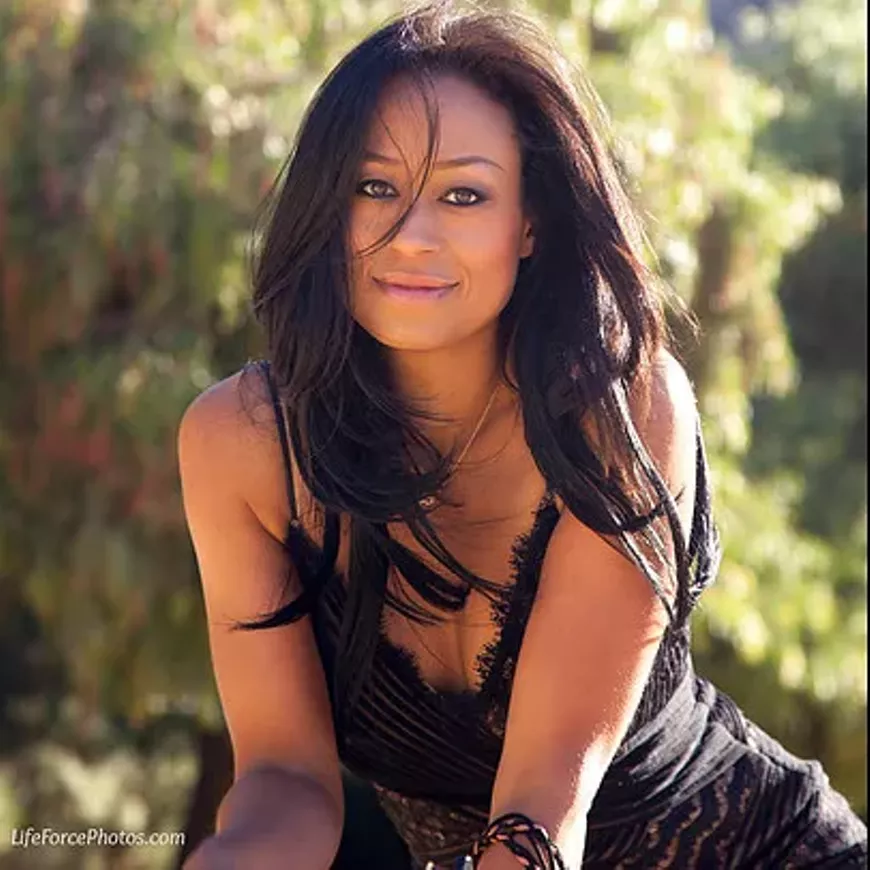 Vocalist/guitarist Carmel Helene performs at SLO Library on August 11th @ 2:30