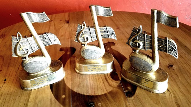 Songwriters At Play Hosts song contest at Puffers in Pismo