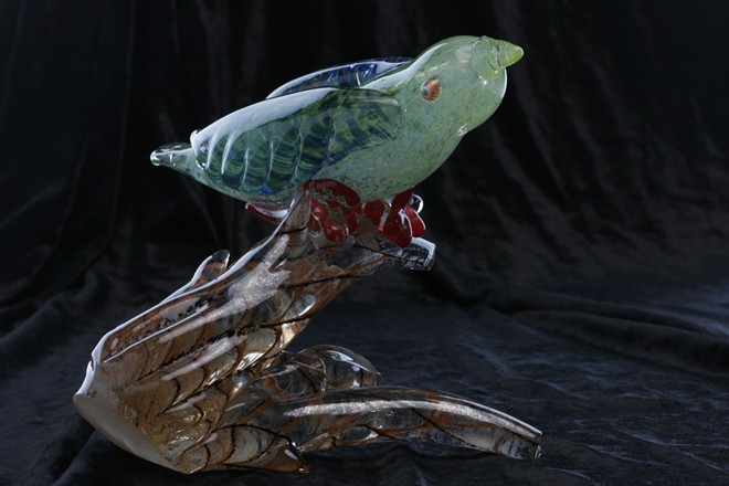 Parakeet, a glass sculpture