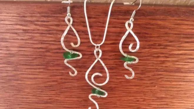 Image: Sea Glass Hammered Wire Jewelry