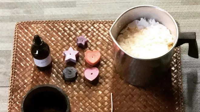 Image: HOLIDAY WINE COUNTRY CANDLE MAKING CLASSES WITH CALI STRONG CANDLES