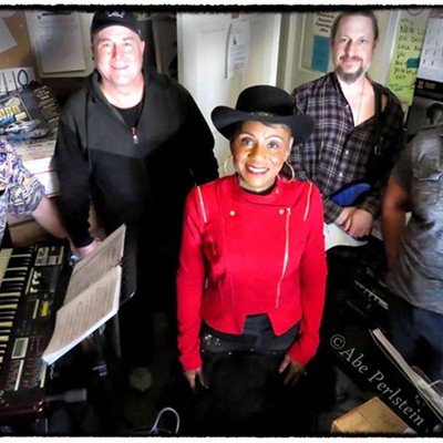 Petrella, First Lady of Country Soul Live