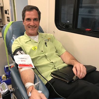 Pint for a Pint: Doc Burnstein's and Vitalant Blood Drive (AG)