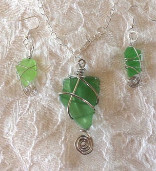 Sea Glass Wire Wrap Jewelry Or Mobile