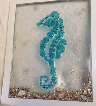 Image: Resin Holiday Tree or Beach Scene Class