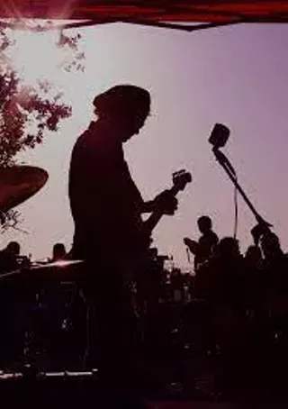 Image: Billy Foppiano Live