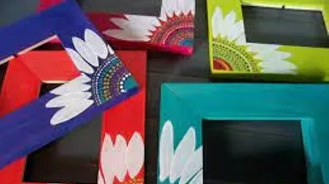 Image: Mommy and Me Paper Mache Frame Decorating Class