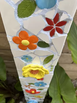 Image: Mosaic Garden Pole