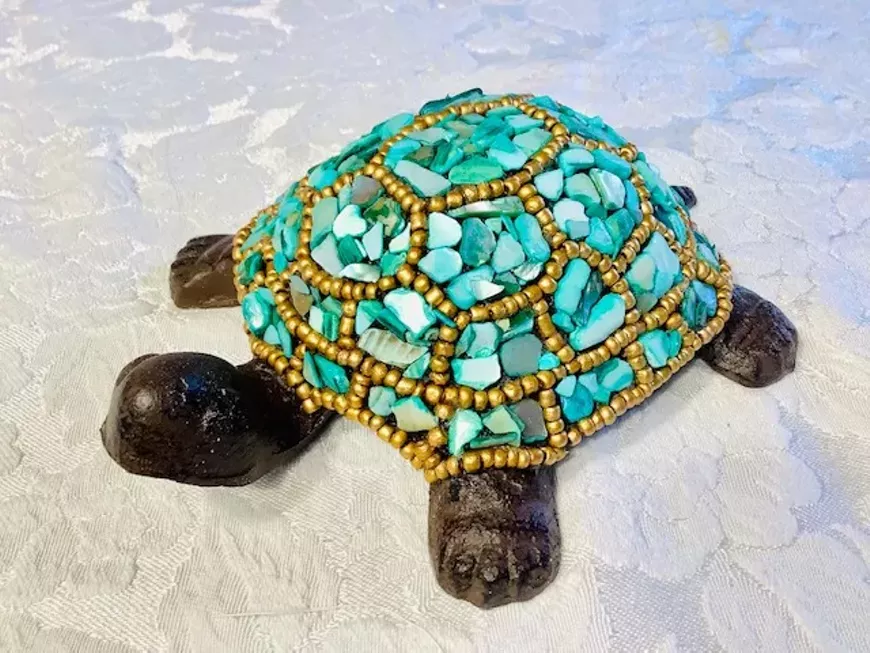Learn, create and take home a complete mosaic