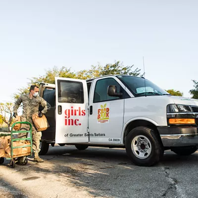 Image: National Guard fills gap in Santa Barbara County Foodbank volunteer resources