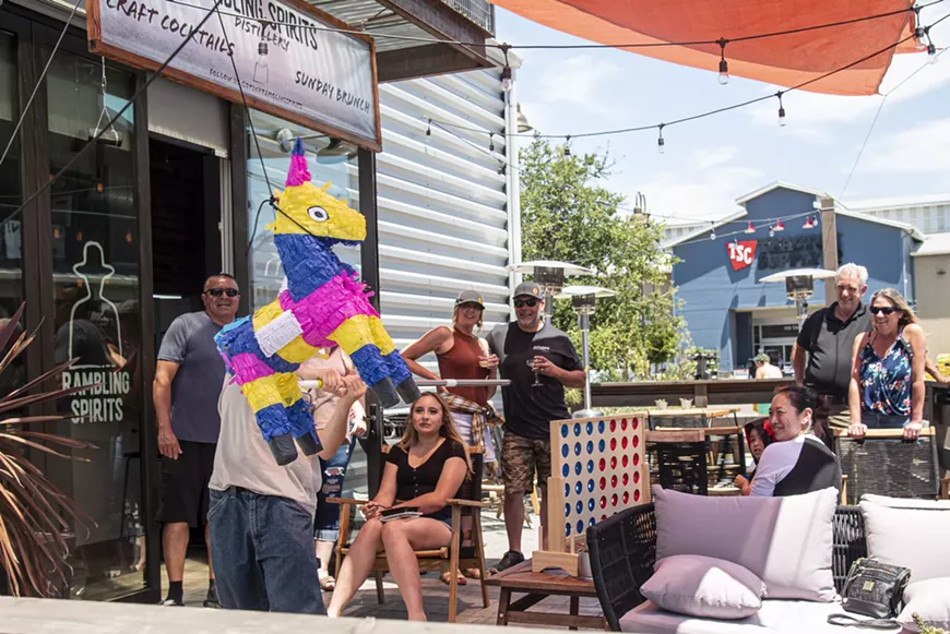 Pi&ntilde;atas on the Patio