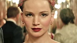 ON POINTE In Red Sparrow, a prima ballerina (Jennifer Lawrence) undergoes training to become part of a deadly secret intelligence service. - PHOTO COURTESY OF 20TH CENTURY FOX