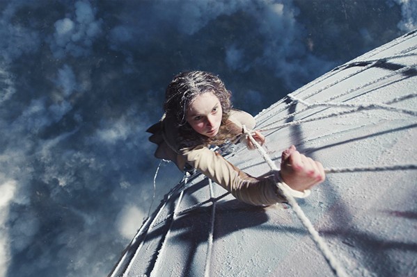 DEFYING DEATH In 1862, Amelia Wren (Felicity Jones) took flight in a gas balloon to attempt to fly higher than anyone in history, in The Aeronauts. - PHOTO COURTESY OF AMAZON STUDIOS