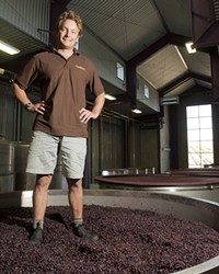 LEARN WINEMAKING IN EDNA VALLEY