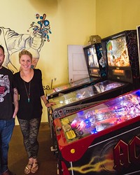 MOM AND POPPIN': LINCOLN MARKET KICKS IT OLD SCHOOL